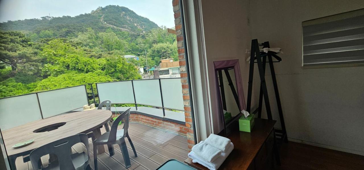 Guesthouse The Kims Seoul Exteriör bild